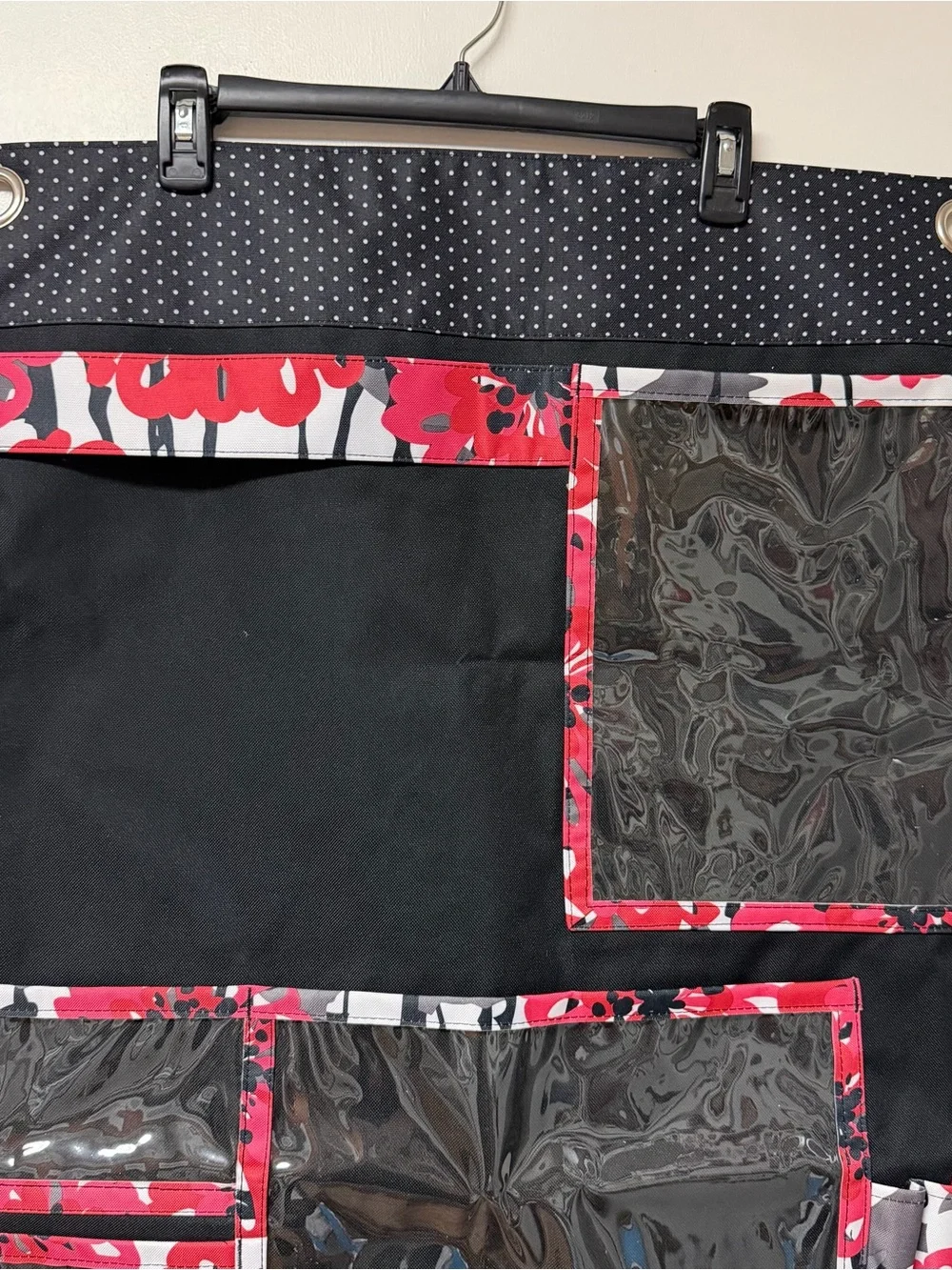 Black and Red Floral Hanging Organizer Pocket Panel